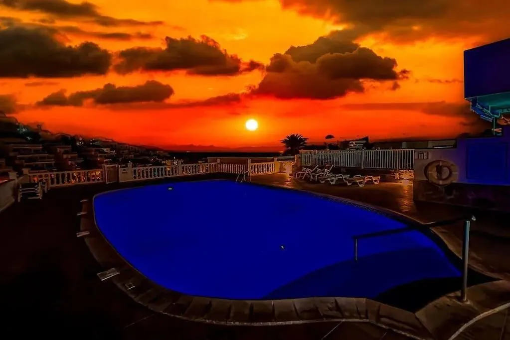 2 Bedroom Apartment In Los Gigantes Acantilado de los Gigantes Ισπανία