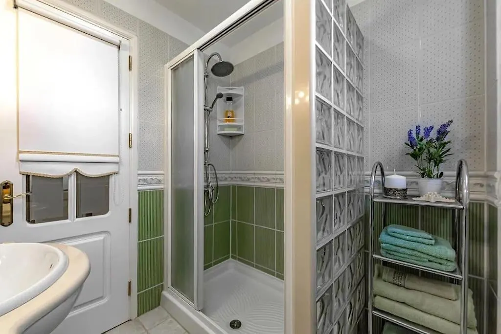 2 Bedroom Apartment In Los Gigantes Acantilado de los Gigantes